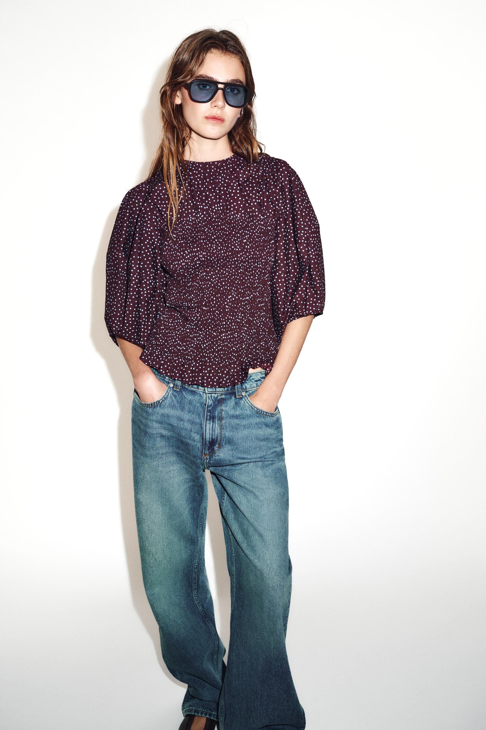 POLKA DOT BALLOON SLEEVE BLOUSE